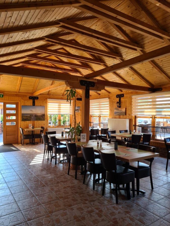 Hotel Elb Blick Jork Ngoại thất bức ảnh